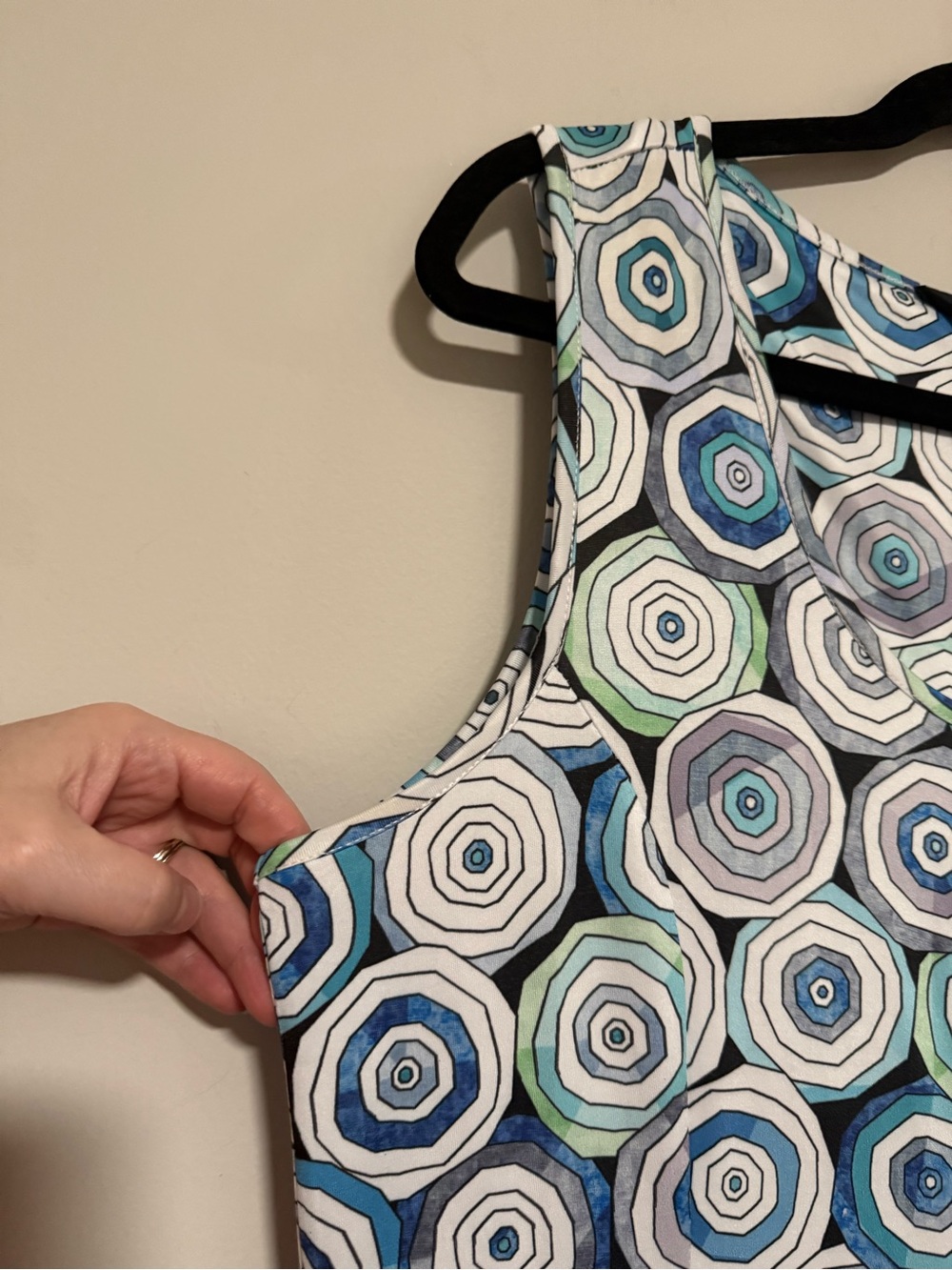 Tango Mango Sleeveless Circle Print Bubble Dress Size Medium NWT Resort Cruise - Picture 3 of 11